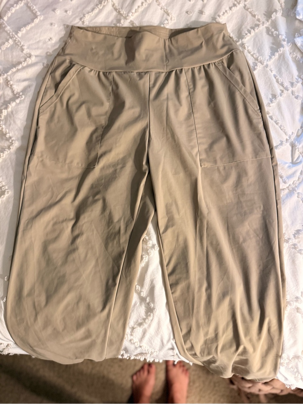 HALARA Kids Beige Jogger Pants